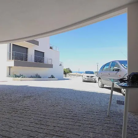 T2 Acum 4 Pers-agosta Plage- Parking *